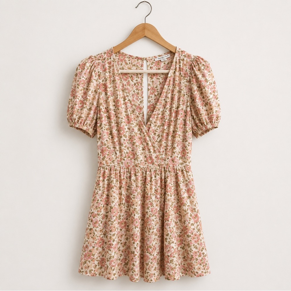 American Eagle Floral Romper Dress Faux Wrap Puff Sleeves Pink Pastel Medium